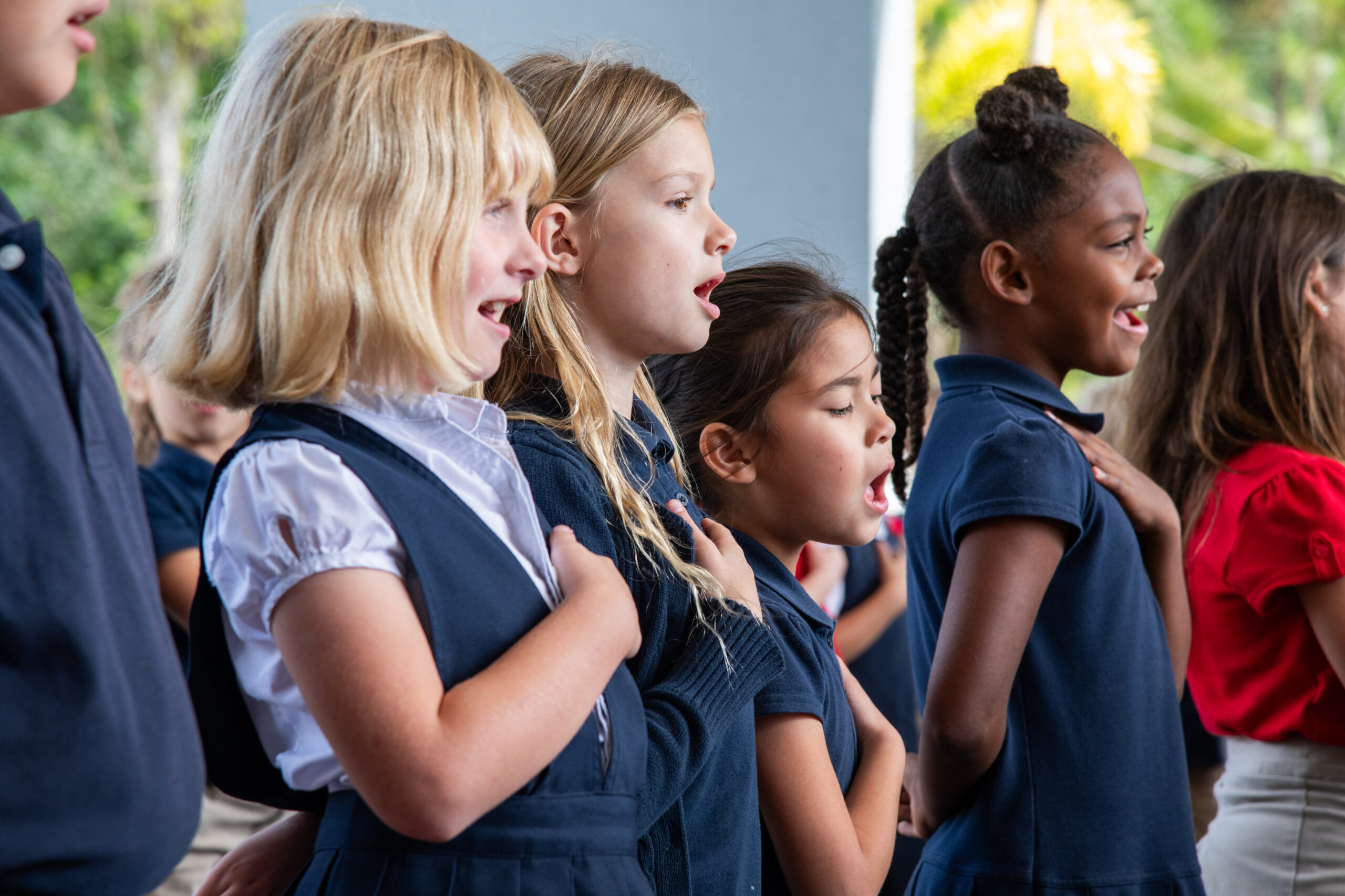 Children saying the pledge of allegiance